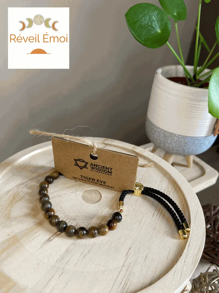 bracelet plaqué or oeil de tigre.webp