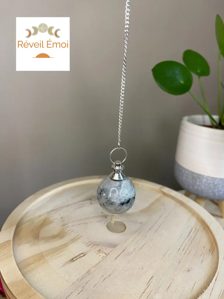 Pendule Pierre de Lune Papillon